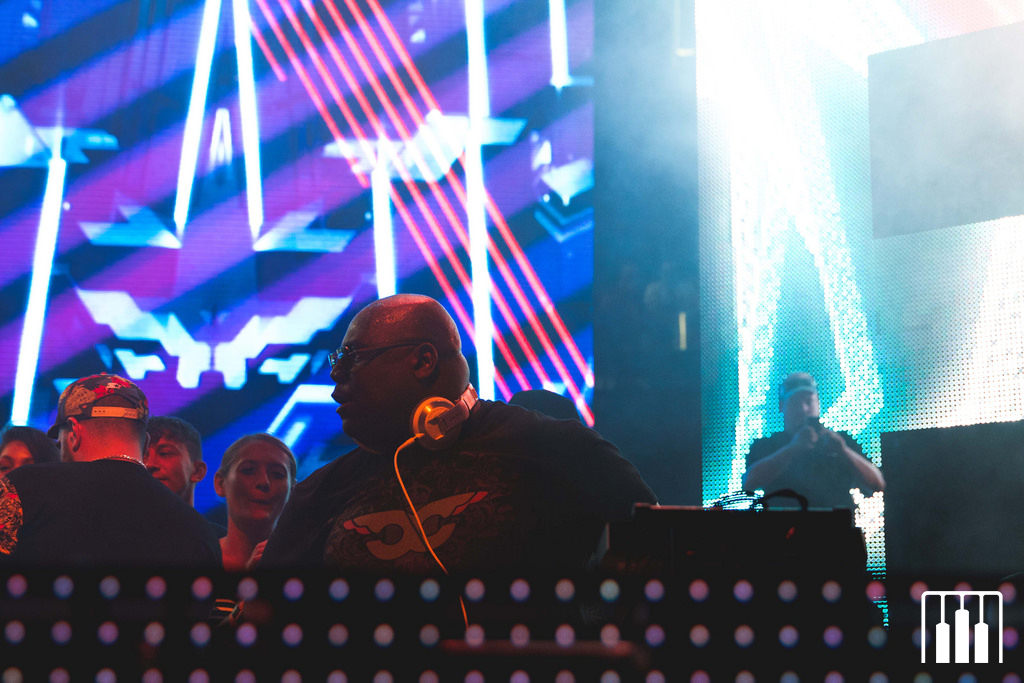 Carl Cox at the Red Bull Music Academy stage (Nick Kassab | Detroit Music Magazine)