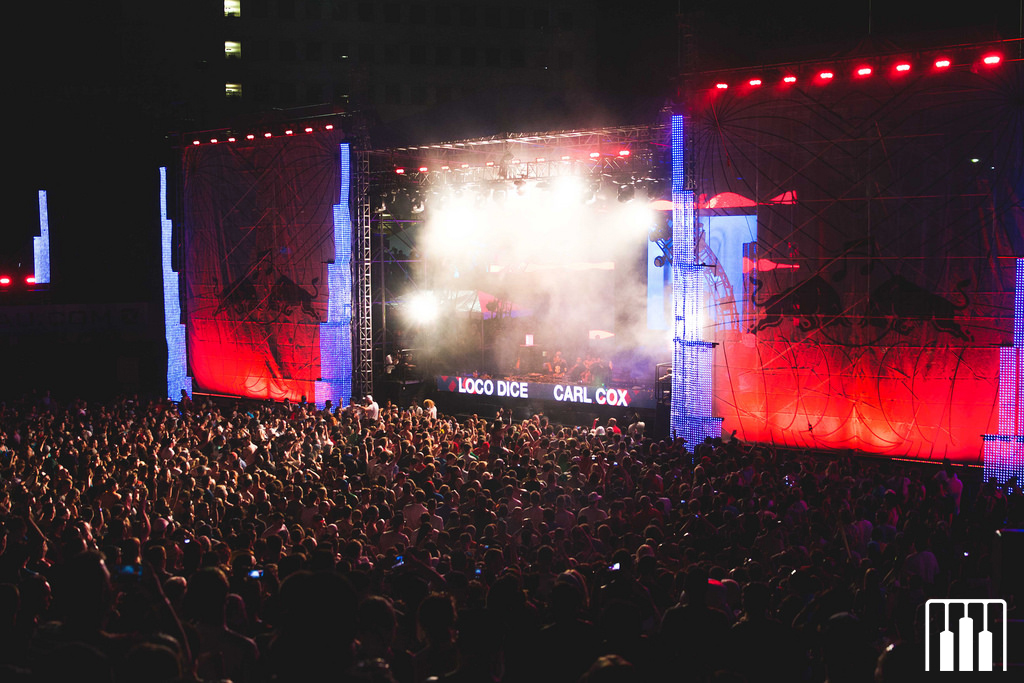 Carl Cox on the Red Bull Music academy stage (Nick Kassab | Detroit Music Magazine)